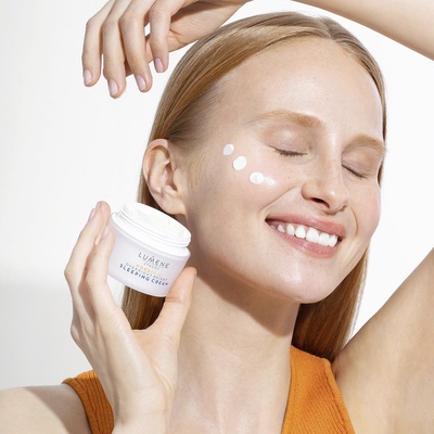 Lumene Нощен крем с витамин С за блясък и сияние за всеки тип кожа Lumene NORDIC-C Valo (LSCV80228)