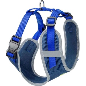 Ferplast - Nikita Harness M - Нагръдник за кучета с подплата и отразяващи шевове, вратна обиколка 30-43 см и гръдна 38-55 см. син