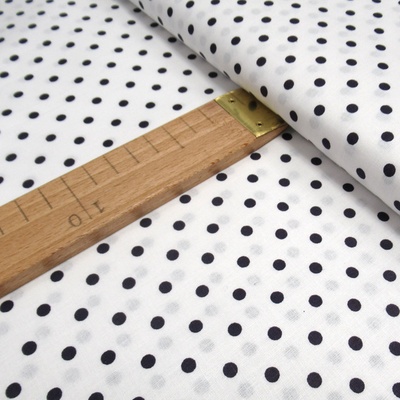 PUNTÍK 4-5MM - 13 DEZÉNŮ, ŠÍŘE 140CM/1BM Látky: 2. Bílo-modrá