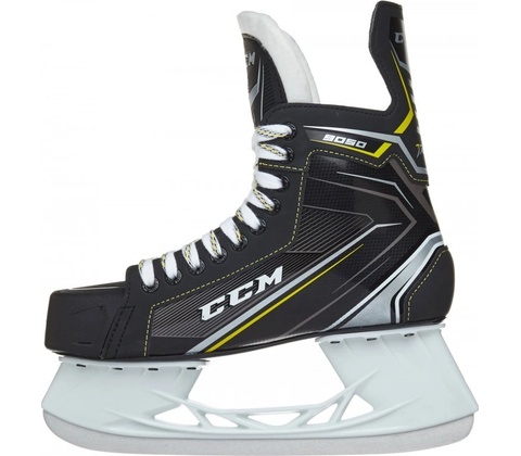 CCM Tacks 9050 Senior