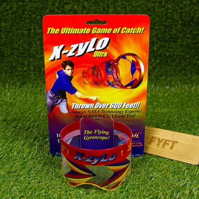 Létající gyroskop X-Zylo Ultra WMC Toys házedlo do parku na dlouhou vzdálenost Červená