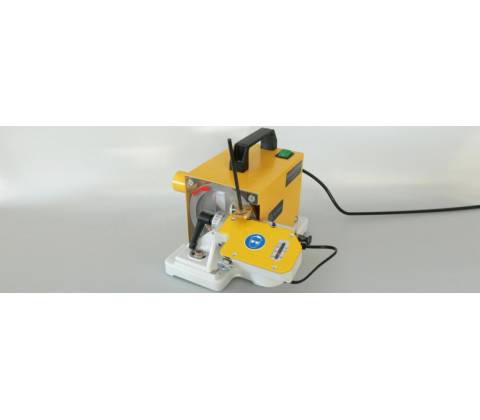 FINE WELDER WIG 4