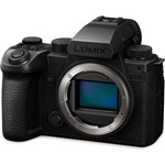 Panasonic Lumix DC-S5 II X + S 24-105mm f/4 Macro OIS + 50mm f/1.8 (DC-S5M2X+24-105 + 50mm) Цифрови фотоапарати