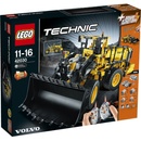 LEGO® Technic 42030 Volvo L350F Kolesový nakladač