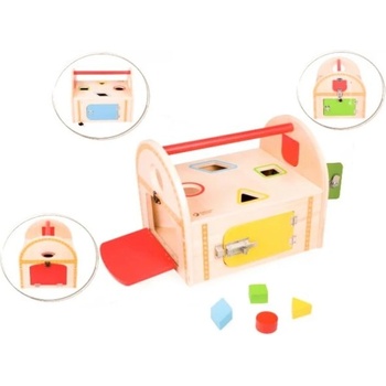 Classic World Дървена кутия - сортер с различни ключалки