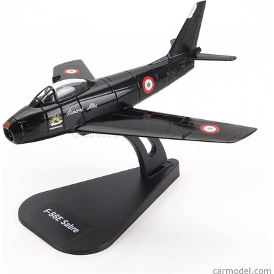 Vojenské lietadlo Italeri North American F-86e Sabre 1961 1:100 čierne