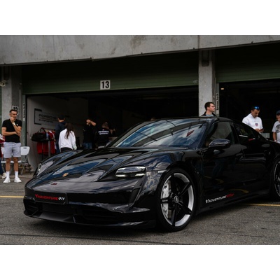 Spolujazda v Porsche Taycan na okruhu