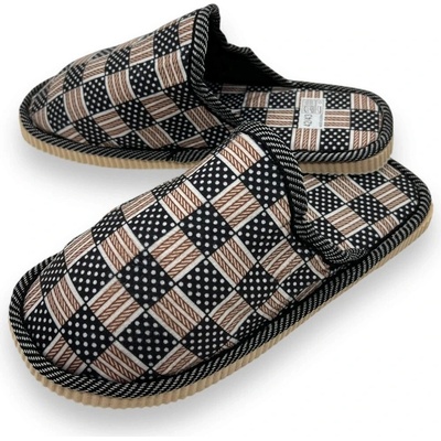 Fashion Dámske čierne domácí papuče 01
