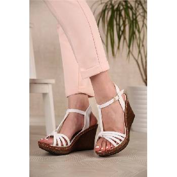 Moda Trend Дамски сандали с ток - Бели 301180 (301180_Бяло)