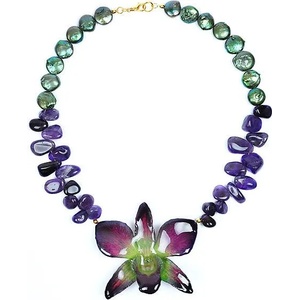 Dannyra Колие с естествена орхидея, перли и аметист Magic Orchid Dannyra Jewels