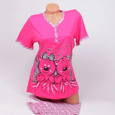 Пижама в цикламено с мечета и сърца