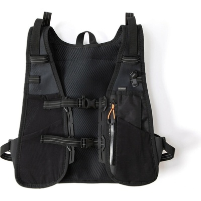 Restrap Race Hydration Vest 5.5 l čierna