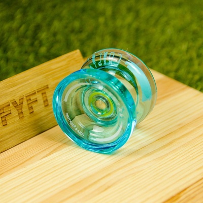 Crystal K2 MagicYoyo plastové freestyle yoyo Barva 10