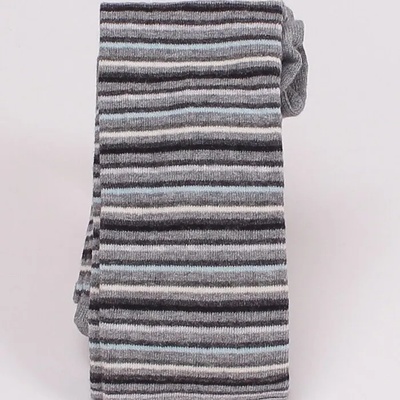 Детски чорапогащник в сив цвят на райе