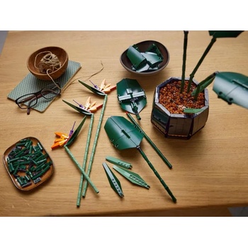 Image 1 of LEGO® ICONS™ - Creator - Bird of Paradise (10289)