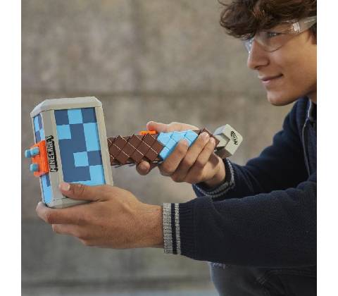Hasbro Minecraft NerfStormlander
