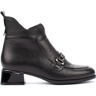 Дамски боти от естествена кожа на нисък ток