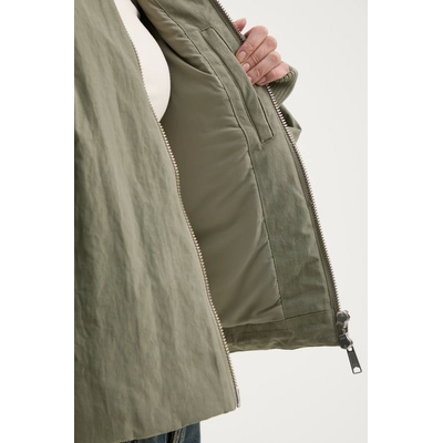 Won Hundred Яке Won Hundred (3349.13041)