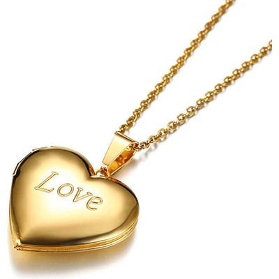 Talitha Колие с разтварящ се медальон „Love