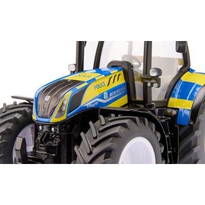 Siku 1799 Farmer Traktor New Holland s rozprašovačem