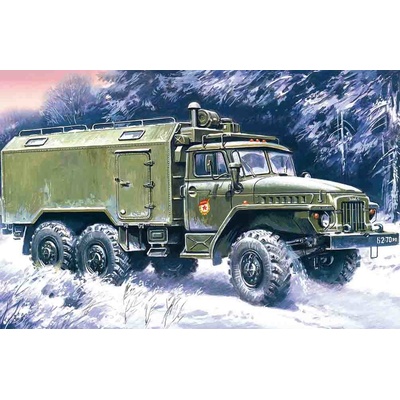 ICM Ural-375D Soviet Army Command Truck 1:72