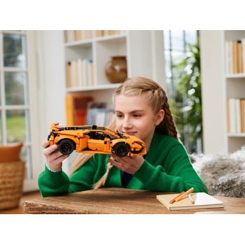 Image 1 of LEGO® Technic - Lamborghini Huracán Tecnica Orange (42196)