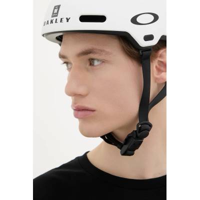Oakley каска (FOS901917)