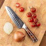 Gudaro - Дамасков кухненски нож Santoku FENG 7, 5", 67 слоя стомана, дължина 18 см (GU0002)