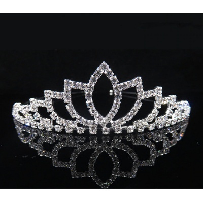 B-TOP Čelenka do vlasů s kamínky ve tvaru korunky - stříbrná – Zboží Dáma