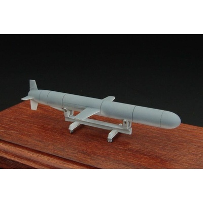 Brengun Agm-109 Tomahawk Cruise Missile constr.kit of U.S: cruise missile 1:72