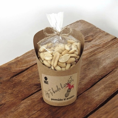Nutworld Arašídy solené v celofánku a kelímku Až ti bude harašit pomůže ti arašíd 180 g