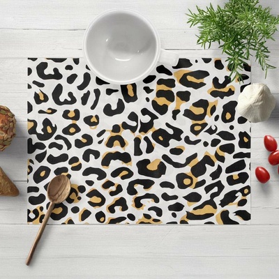 Biante bavlna prostírání Sandra SA-409 Leopardí vzor na bílém 35x45cm