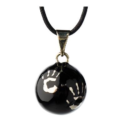 Медальон за бременни Бола - Черен с ръчички (vk480)