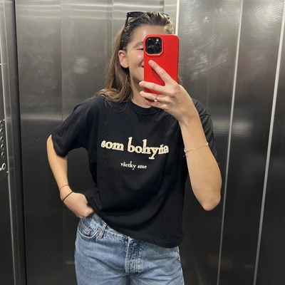som bohyňa by ema müller tričko Všetky sme Čierna