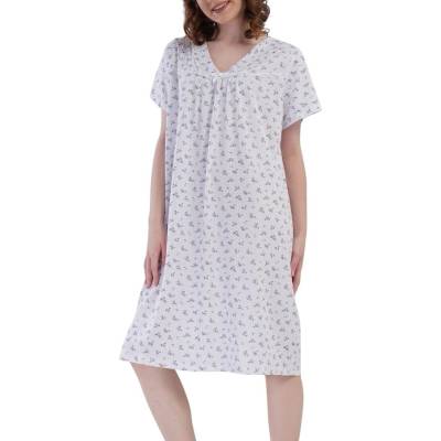 Бяла нощница с малки цветчета и дантела