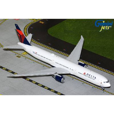 Gemini B767-432ER Delta Air Lines "2010s" Colors, Named "Vince Dooley" 1:200