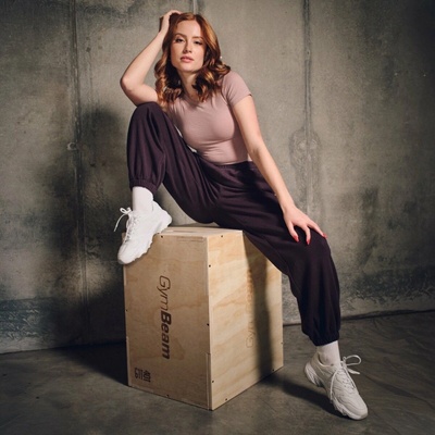 GymBeam Dámske tepláky Aura Tee Brown