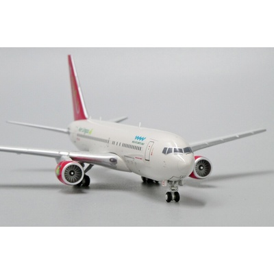 JC Wings B767-224ER Omni Air International w. Aer Lingus Title 1:400