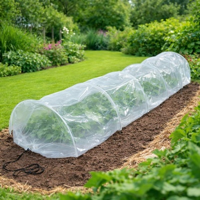 BestBerg Zahradní fóliovník BBGT-1028 / 1,35 m² / 300 x 45 x 30 cm / transparentní