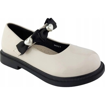 Dívčí baleríny z kůže