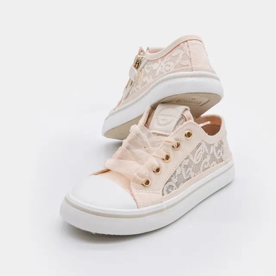 Mayoral Спортни кецове ажурени в светлобежов цвят за мини момиче Mayoral