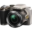 Olympus SP-820UZ