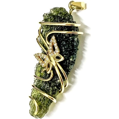 Zlatnictví Zlatíčko Zlatý luxusní přívěsek s přírodním vltavínem a zirkonovým motýlem 861.00032