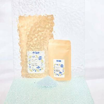Kvitok Magická pěna do koupele v prášku Azurové pobřeží 300 g