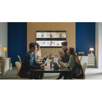 Image 1 of Samsung QM55C