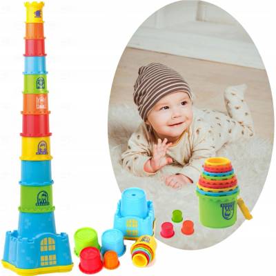 Dumel Pyramida z kelímků zámek 11 ks