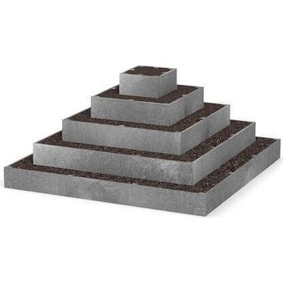 Recyklát pyramida na jahody