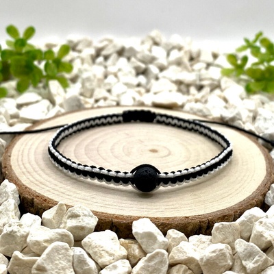 Certom Macramé náramek s černou lávou 0510