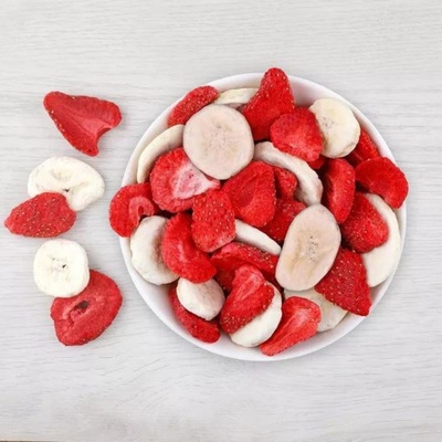 Mixit Křupavé ovoce Banán Jahoda 80 g – Zboží Mobilmania