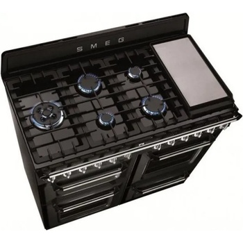 Image 1 of Smeg TR93BL